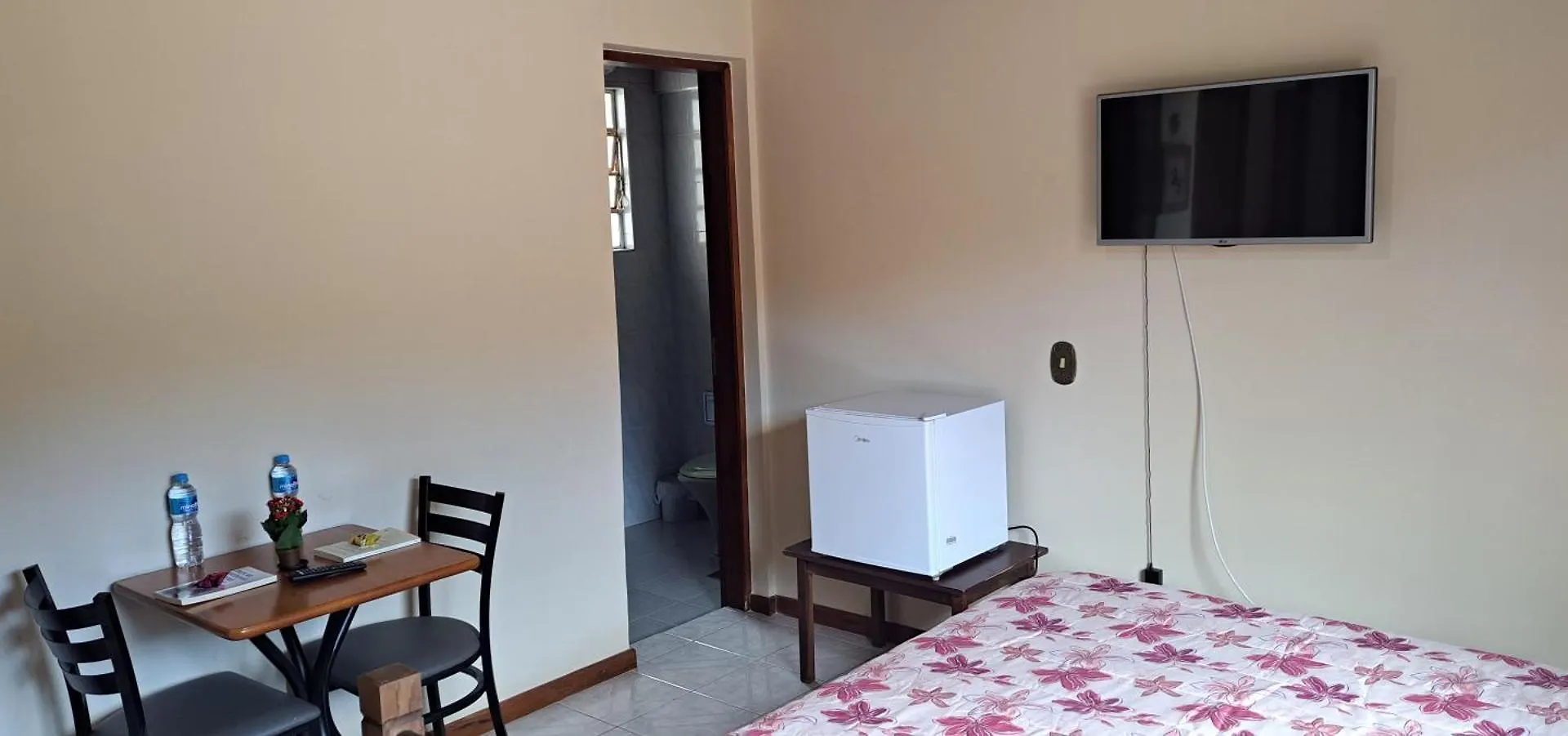 ゲストハウス Suite Com Estacionamento Perto Do Centro Campos do Jordão